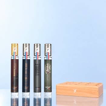 Bestselling Display Stand - Display Kit with 4 Eaux de Parfum 30 ml